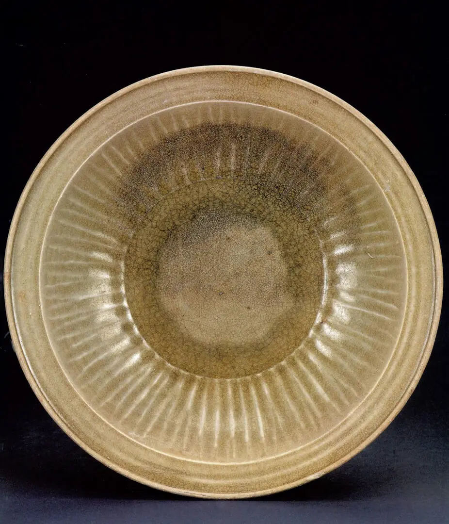 Prato – Tailândia, Grés, vidrado céladon, Phan, Séc.XV–XVI