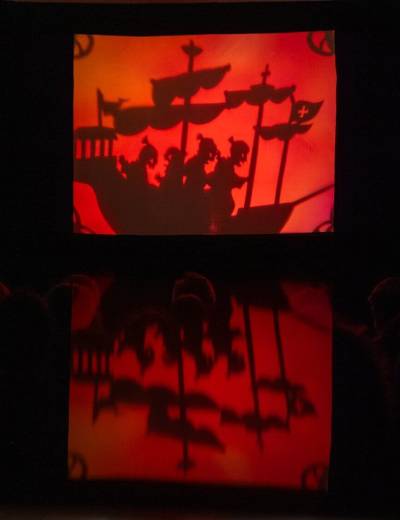 Teatro de sombras "A Viagem do Tenshô"