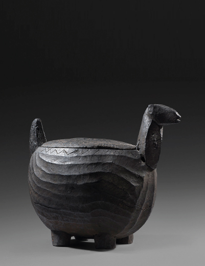 escultura asiática de animal