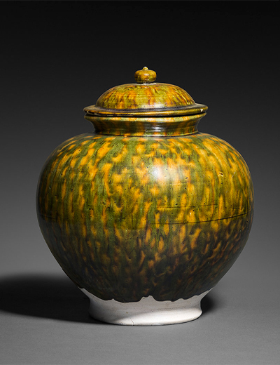 Vaso de cerâmica amarelo e verde com tampa da Dinastia Hang Tang